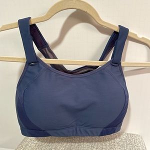 Brooks Juno Sports Bra 34D